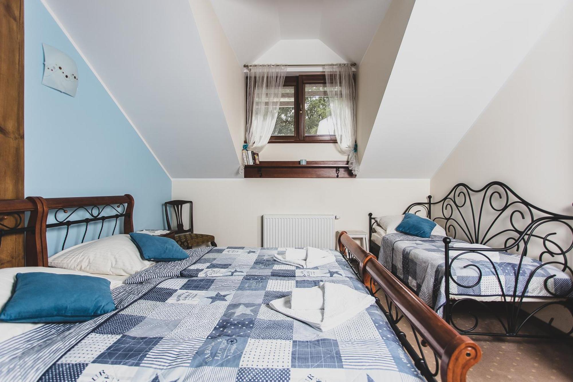 Stajnia Sarnowek Nad Jeziorem Rozany Rozajny Wielkie Chambre photo