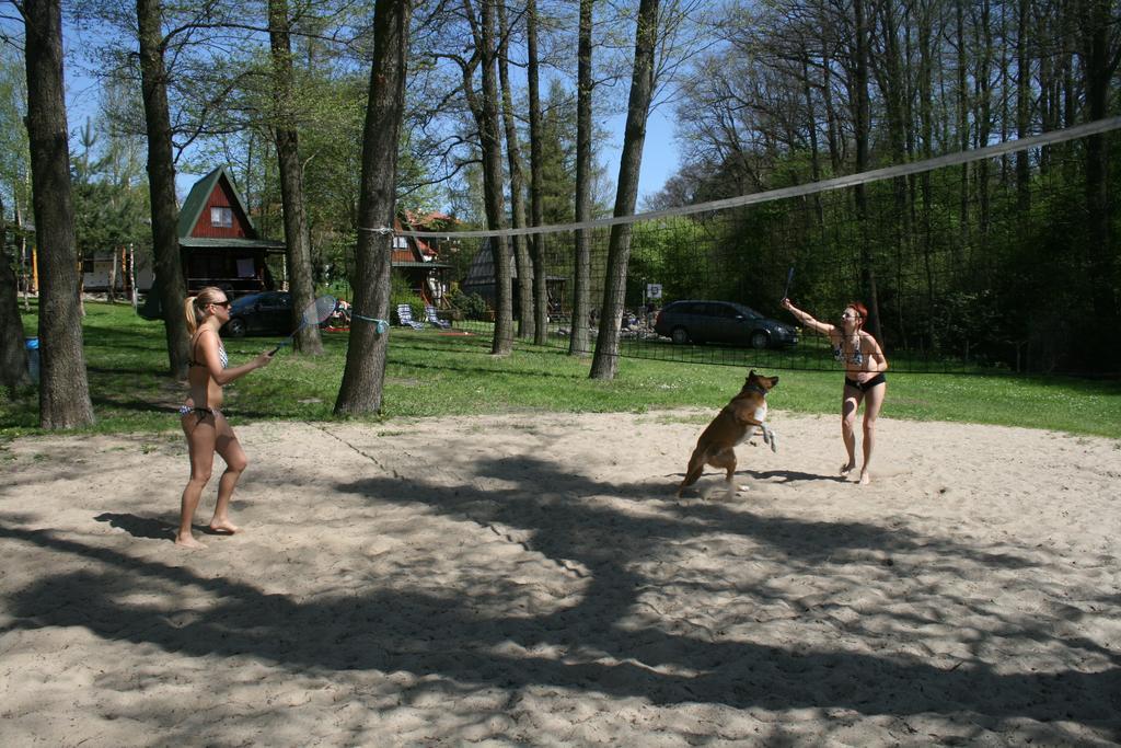 Stajnia Sarnowek Nad Jeziorem Rozany Rozajny Wielkie Extérieur photo
