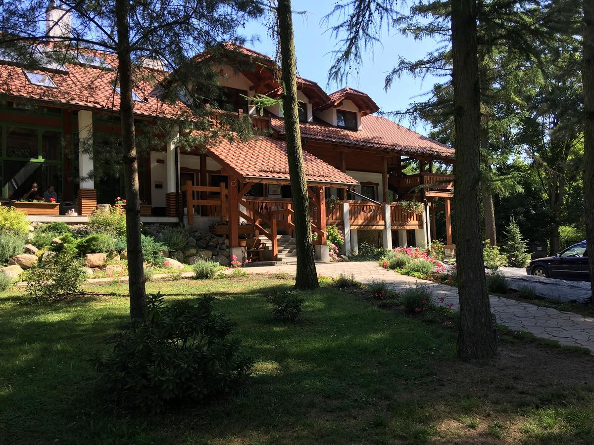 Stajnia Sarnowek Nad Jeziorem Rozany Rozajny Wielkie Extérieur photo
